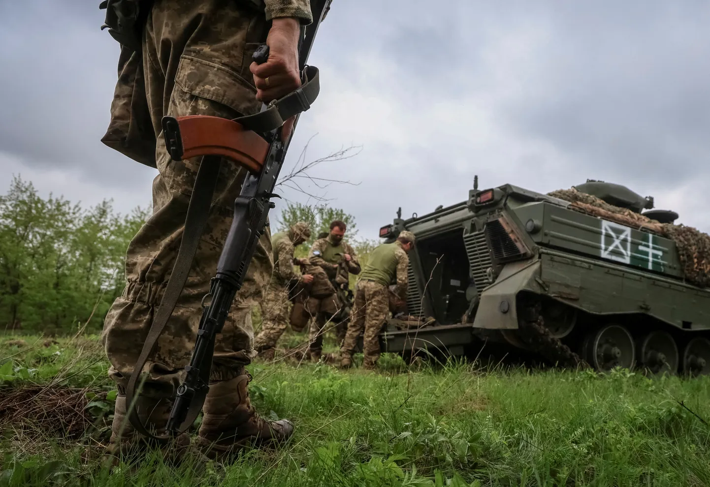 Ukraina sõjaväelased rindejoone lähedal Donetski oblastis.