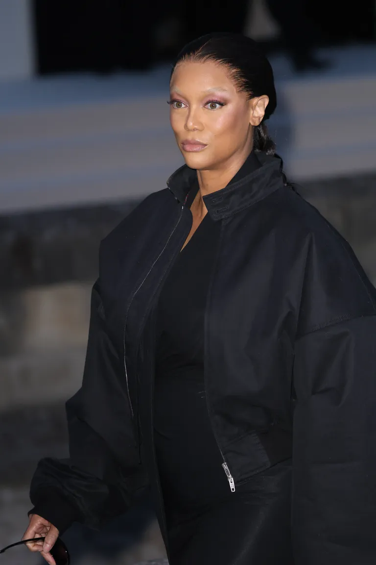 Tyra Banks eitab iluprotseduure.