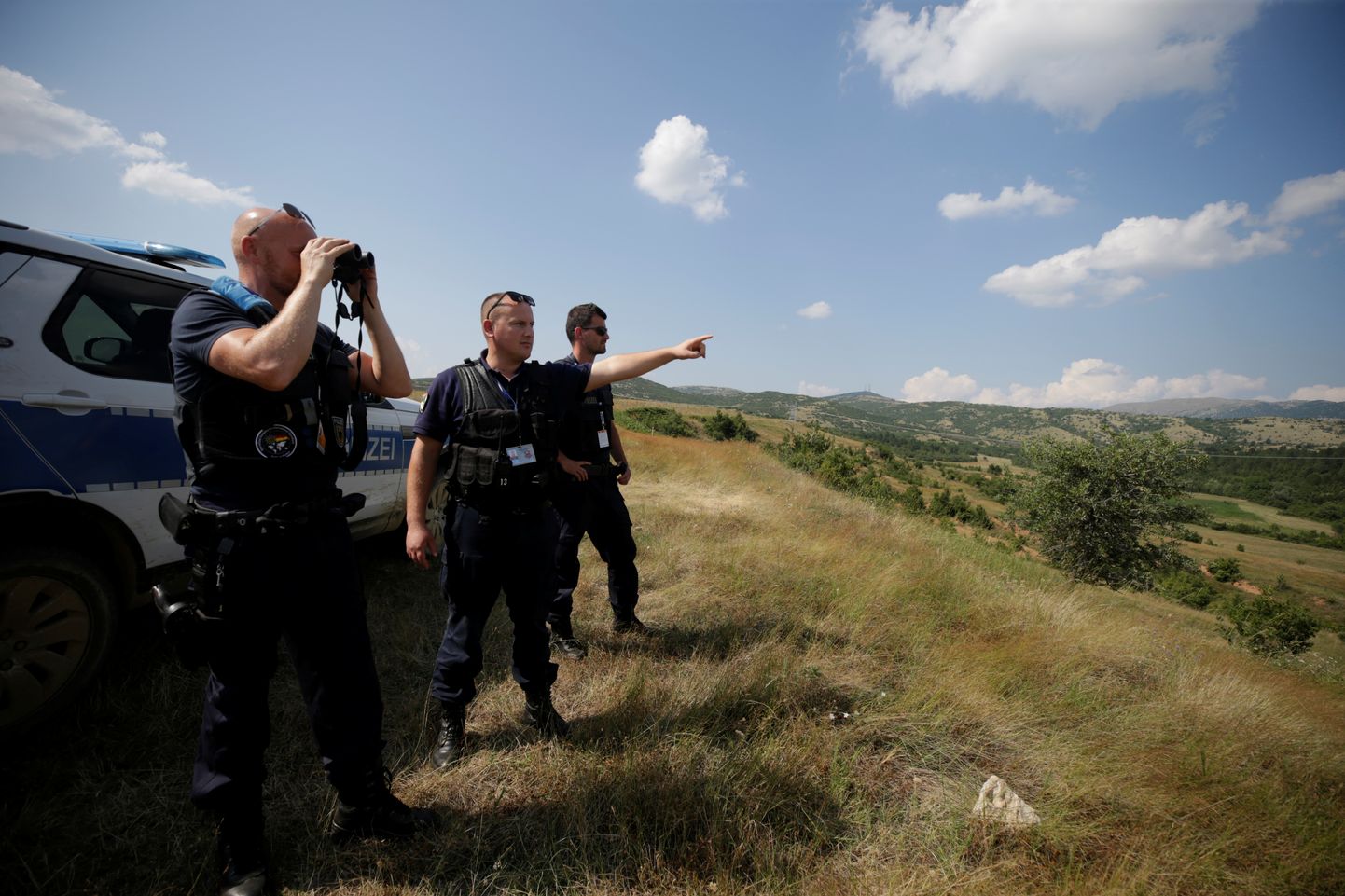 Frontexi missioonil osalevad ametnikud Albaania-Kreeka piiri lähistel.