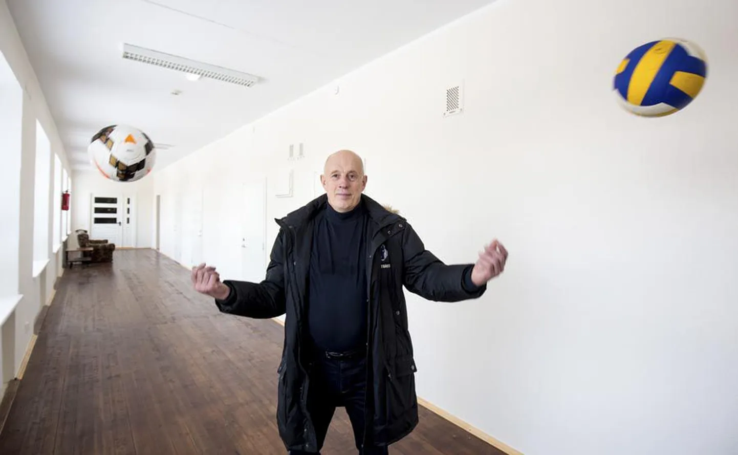 Tääksi spordiklubi eestvedaja Toomas Aavasalu kinnitust mööda hakatakse tööle selle nimel, et sügisel paraneksid akadeemias nii võrkpalli kui jalgpalli mängimise tingimused.