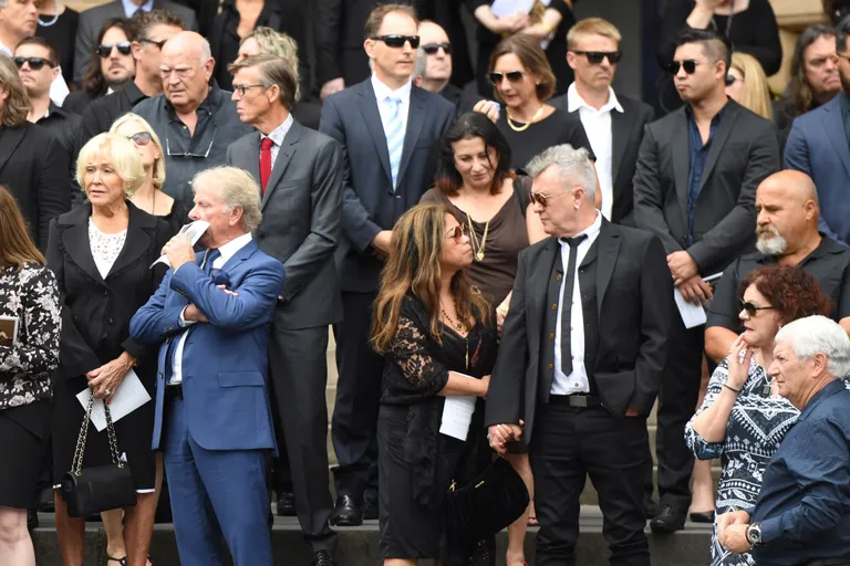 Täna toimus Austraalias Sydneys ansambli AC/DC kitarristi Malcolm Youngi matus