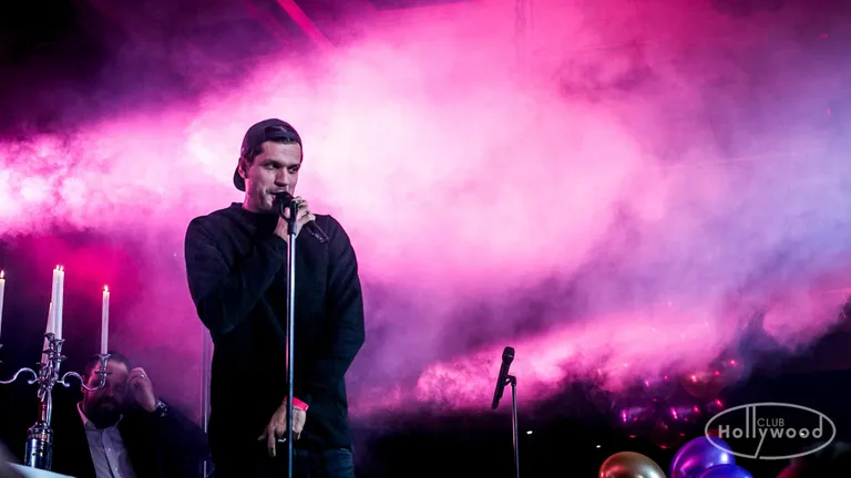 Räpipunt Kõik Boyz andis Hollywoodi sünnipäeval vägeva live'i, reket
