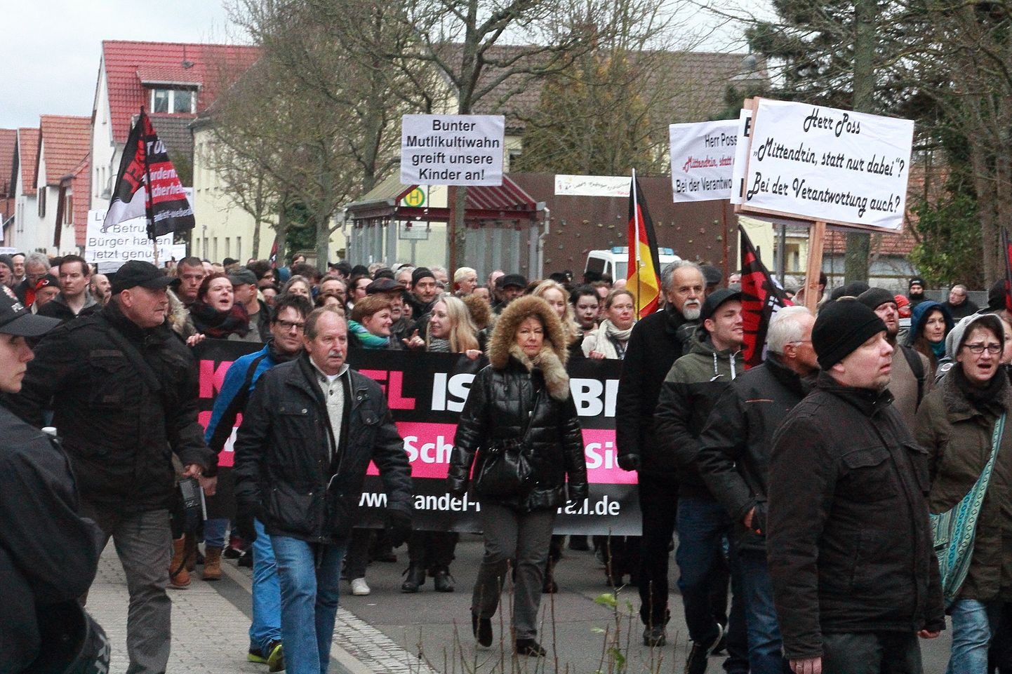 Saksa parempoolsete meeleavaldus Karlsruhe lähedases väikelinnas Kandelis.