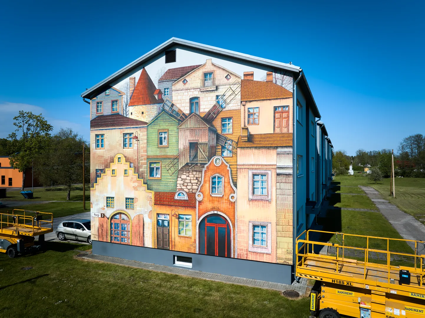 Tänavakunsti festival Rural Urban Art 2025 Saaremaal.