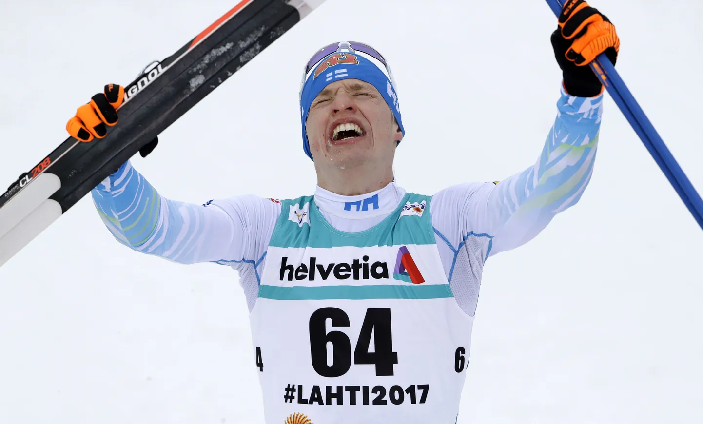 Iivo Niskanen võidukalt finišis.