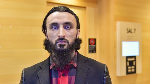 В Швеции пропал чеченский блогер Тумсо Абдурахманов – известный критик Рамзана Кадырова