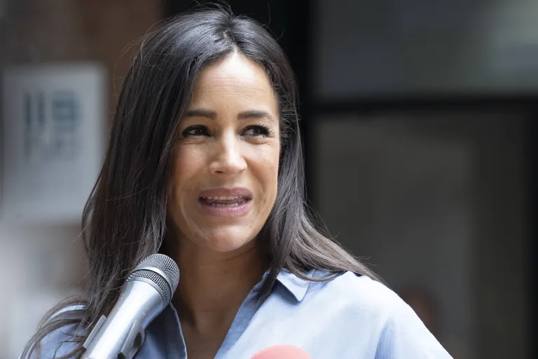 Hispaania poliitik Begona Villacis sarnaneb oma välimuselt Sussexi hertsoginna Meghaniga