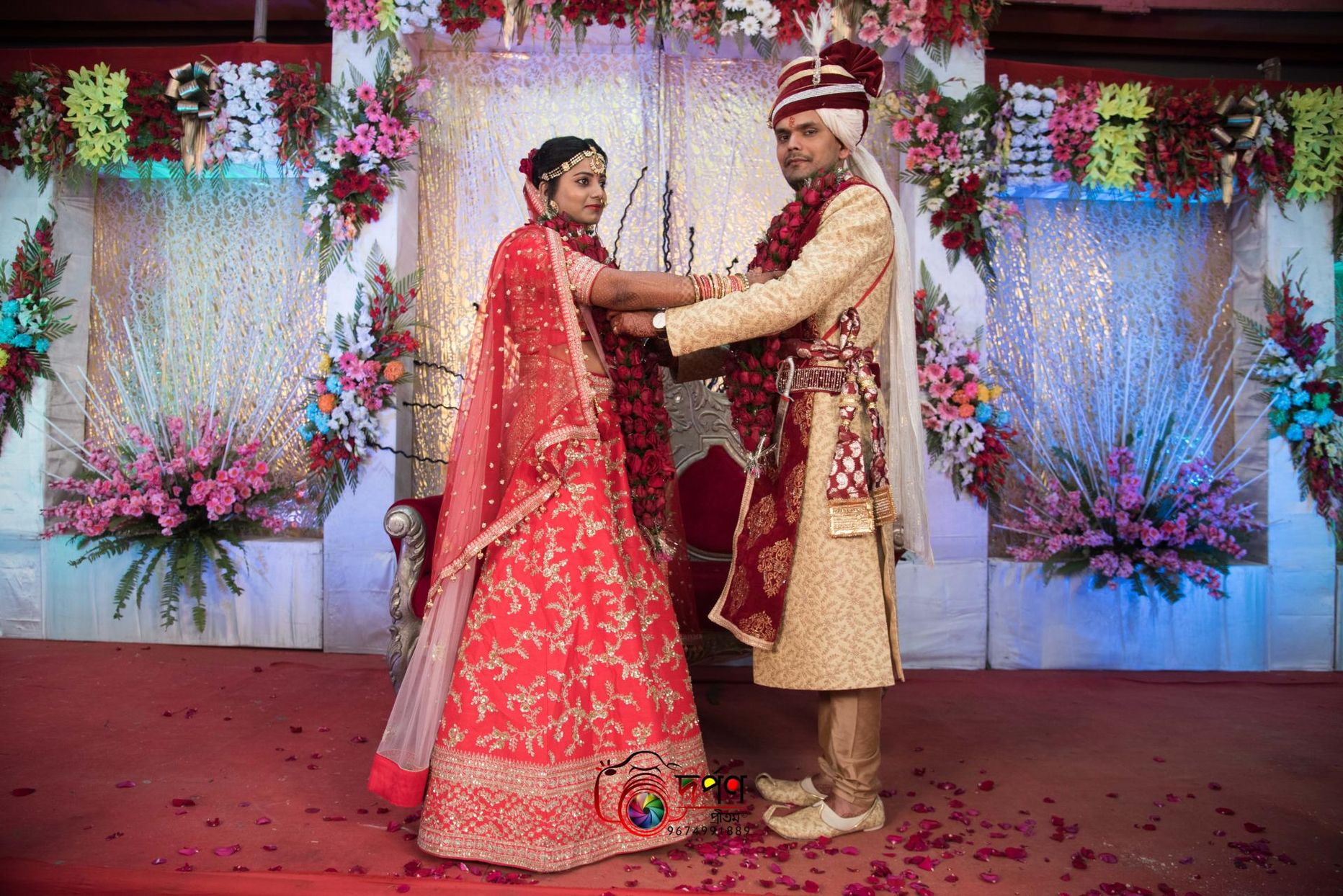 Palju õnne pulmapäevaks, Nimit ja Aditi!