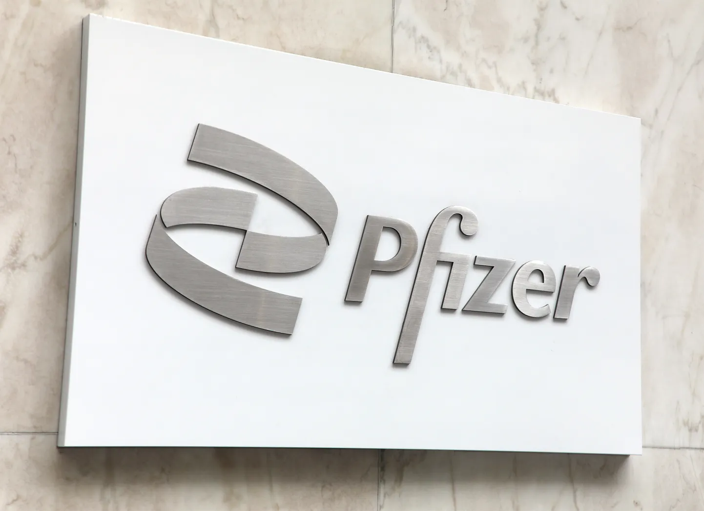 Pfizeri logo New Yorgis.