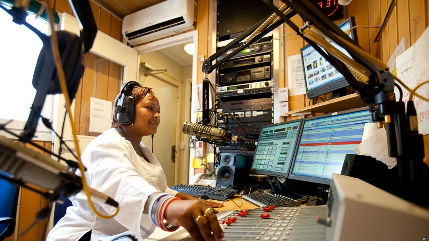 Radio Miraya saatejuht Lubna Lasu.
