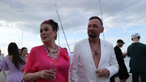 «Tekkis ohtlik olukord!» Galalt kodupoole sõita soovinud Kerdo Mölder ja Diana Klas said taksot tellides ebameeldiva üllatuse osaliseks