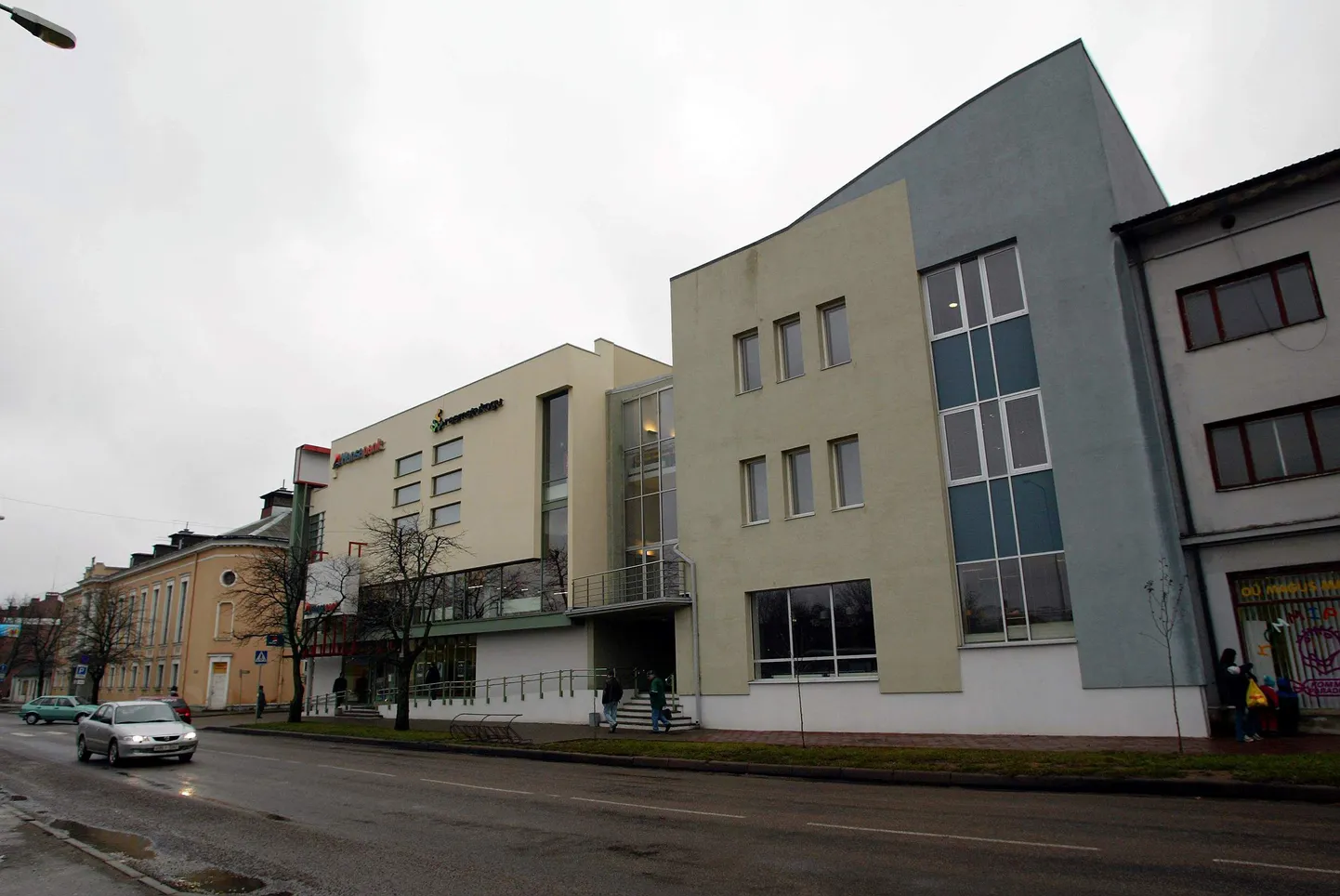 Kolmapäeval, 20. oktoobril kell 13 algab Viljandi linnaraamatukogus kojulaenutuse osakonna Ameerika nurgas (II korrusel) ettelugemispäev.