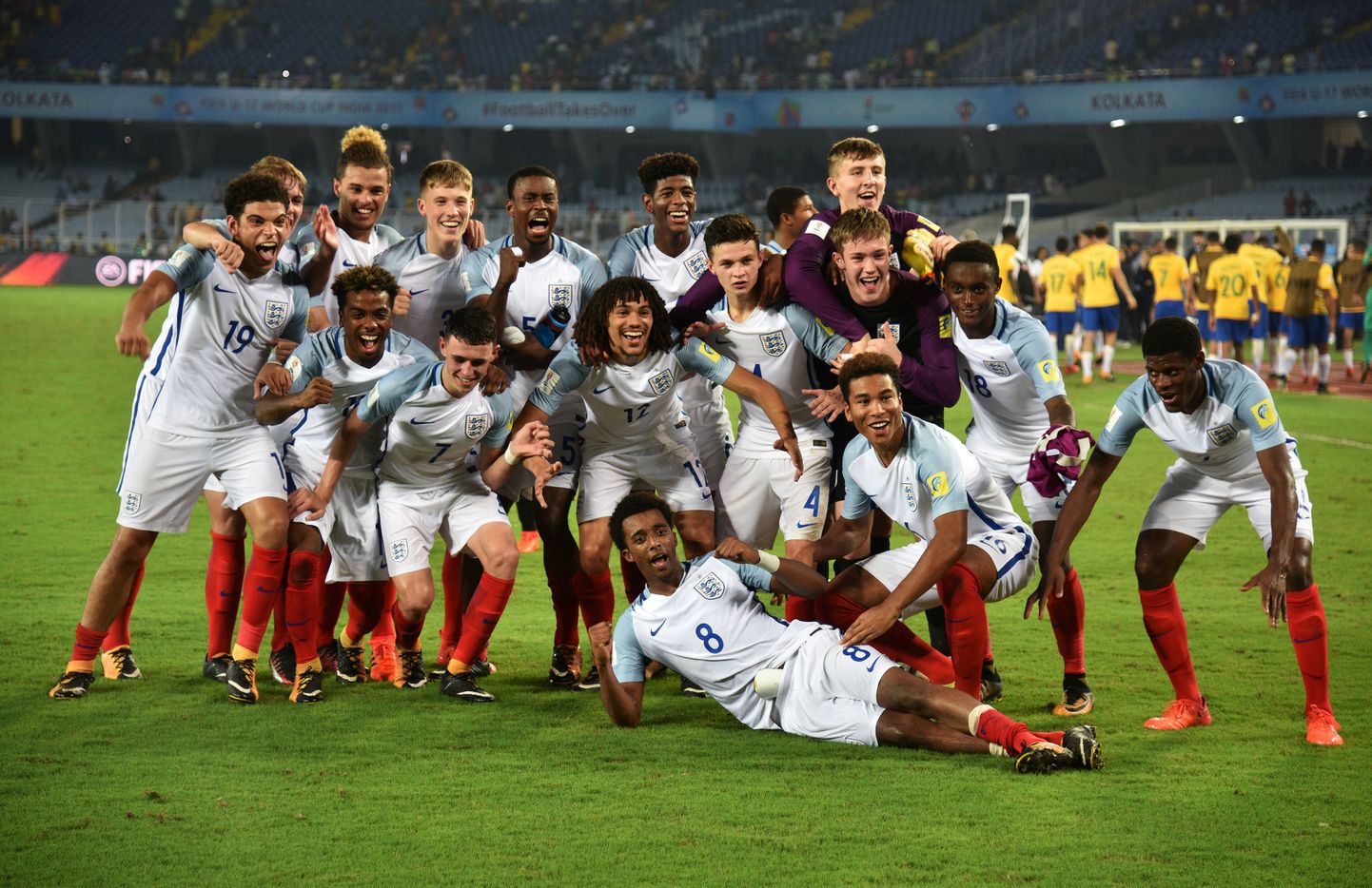 Inglismaa U17 koondis alistas MMi poolfinaalis 3:1 Brasiilia.