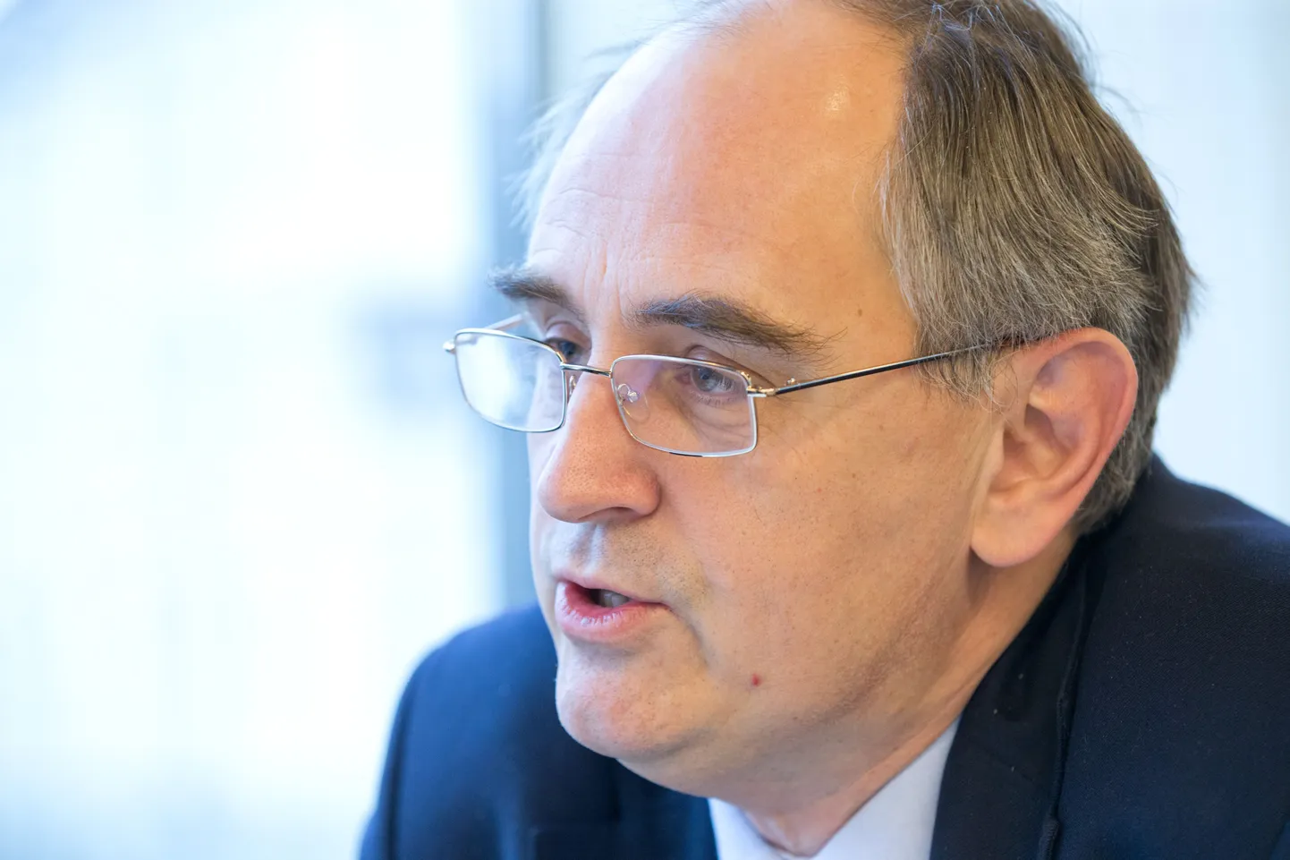 Edward Lucasest saab Eesti esimene e-resident.