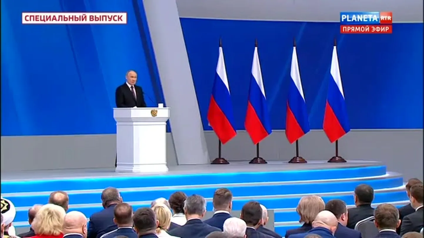 Кадр из пропагандистской программы.