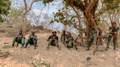 Benini rahvuspargis tapeti seitse sõdurit ja viis pargivahti