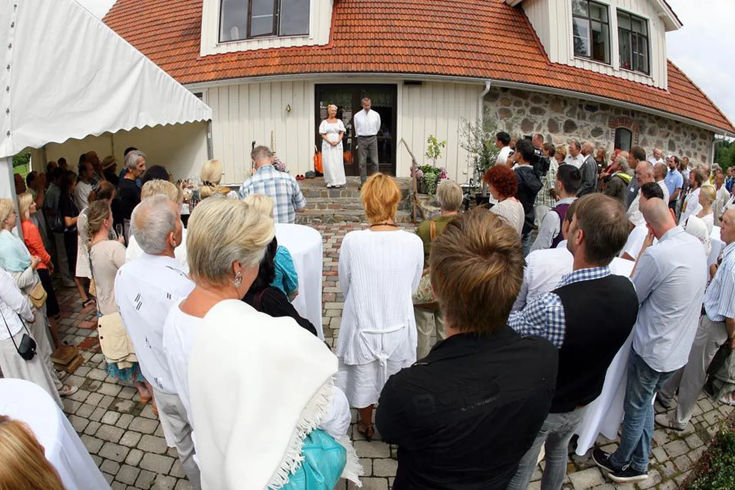 Ärma tallu kogunes üleeile enam kui sada Eesti toiduga seotud inimest.