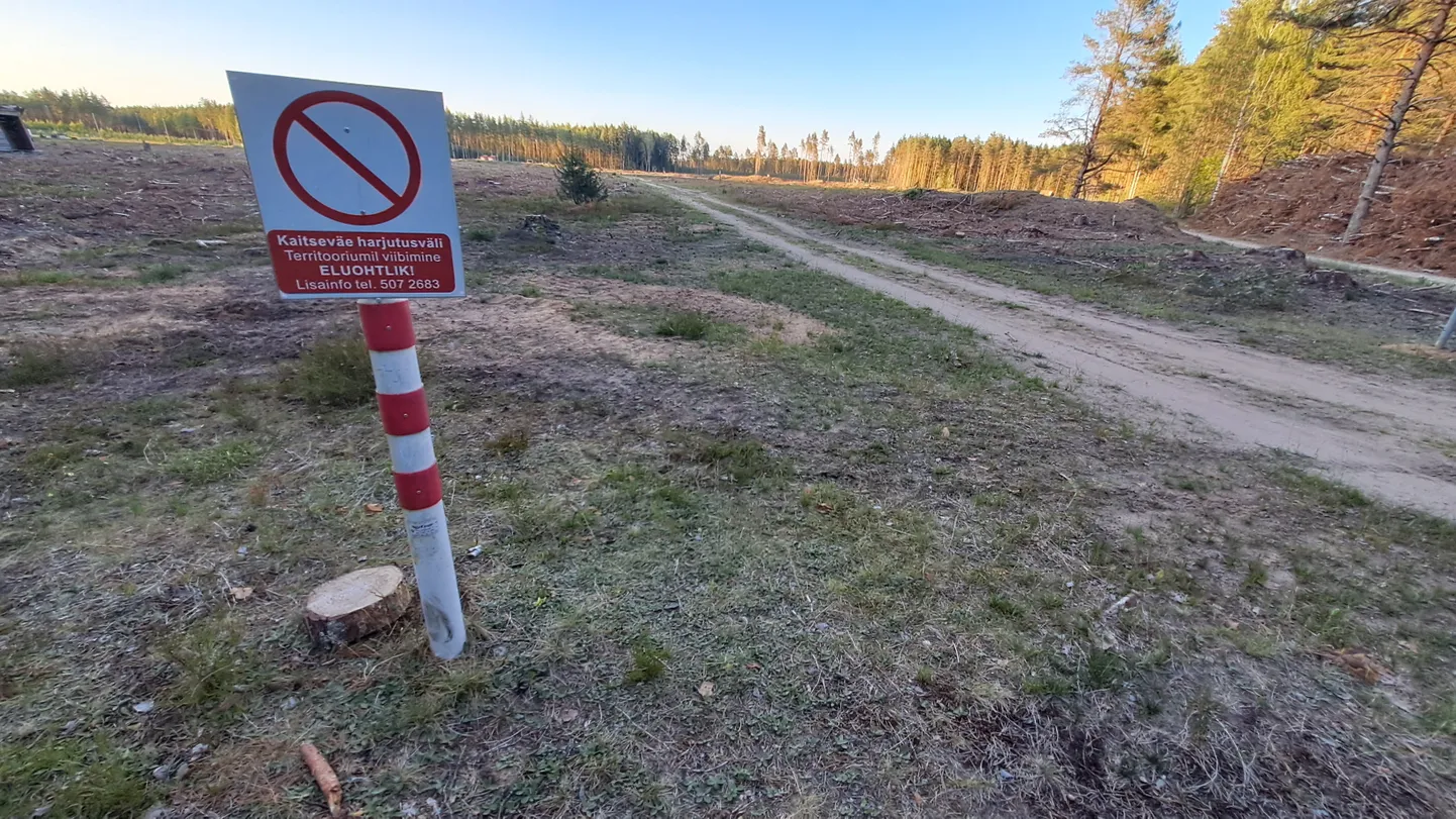 Tsiatsungõlmaa lasketiiru kõrval raadatud 11 hektari suurusel maa-alal algab peagi linnaku ehitus.