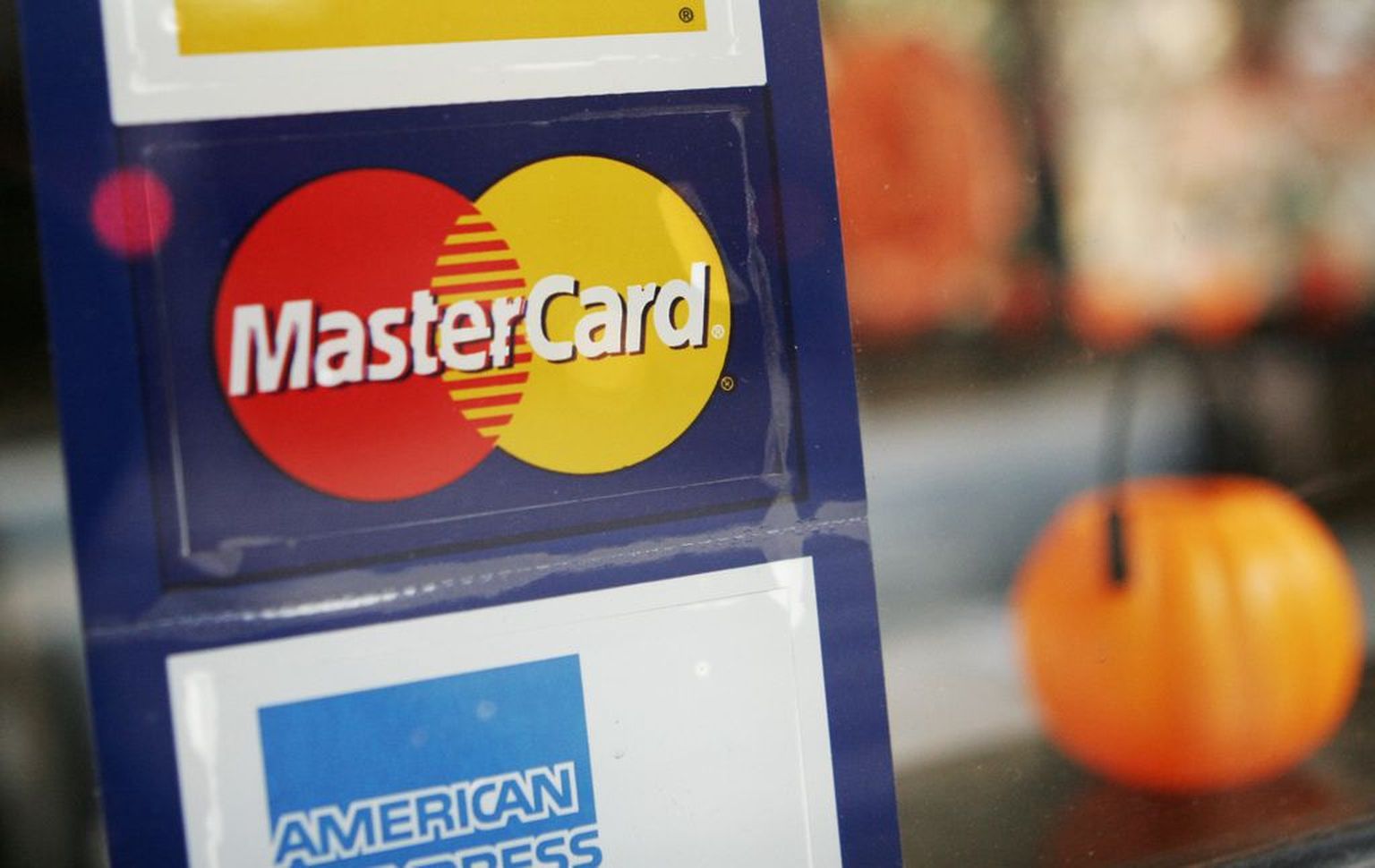 MasterCard ja Visa võivad saada Euroopas tõsise konkurendi.