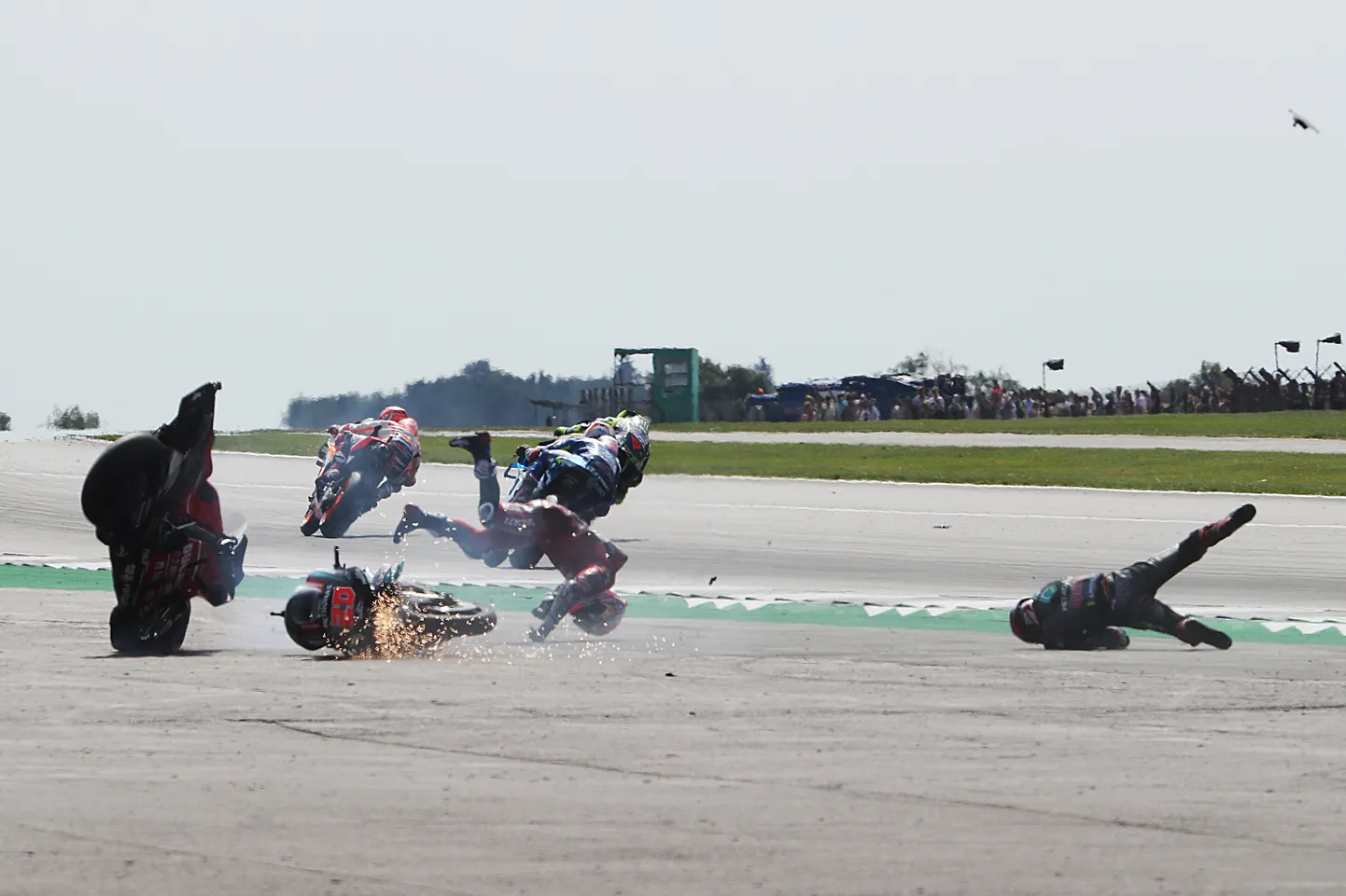 Andrea Dovizioso õnnetus.