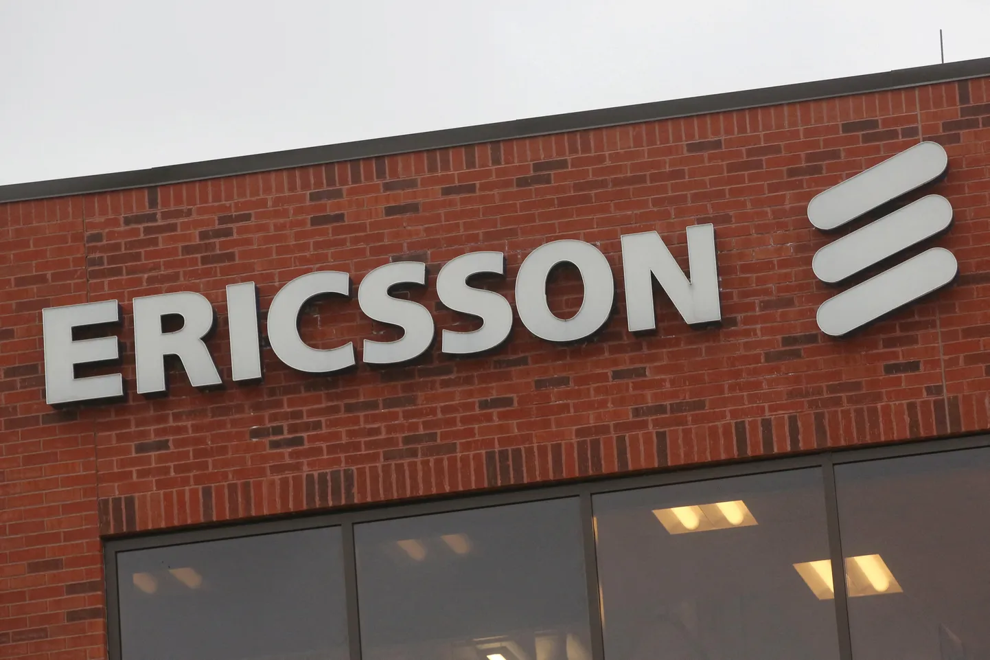 Ericssoni kehv tulemus kukutas aktsiat