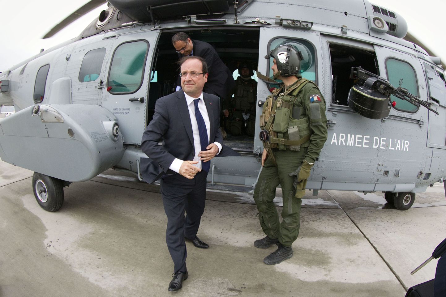 Prantsuse president Francois Hollande üllatusvisiidil Afganistanis.