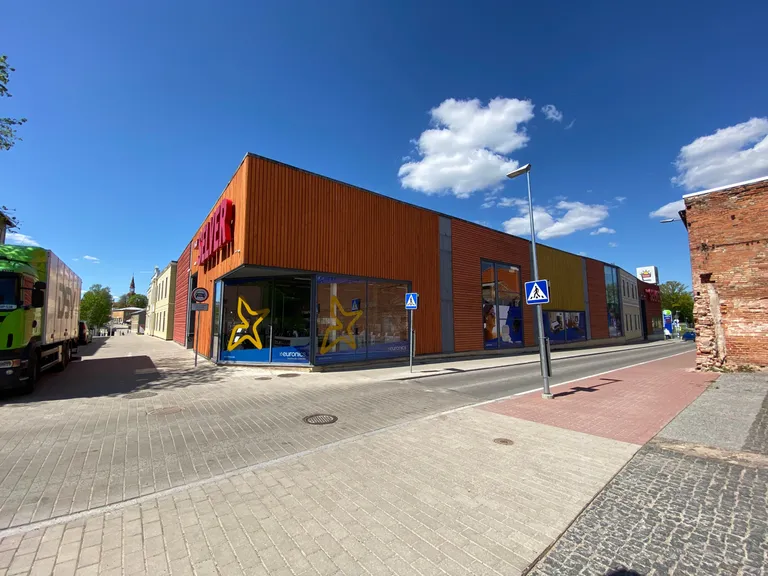 Ehtepood asub Valga Selveris.