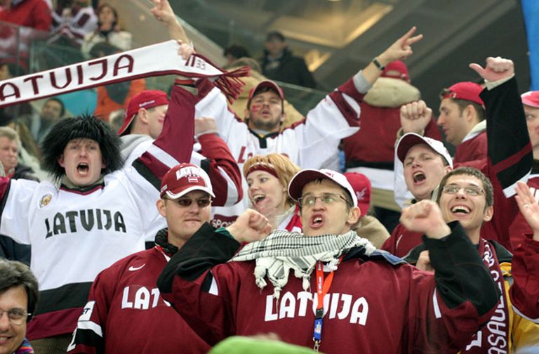 Латвийские болельщики на Олимпиаде в Турине