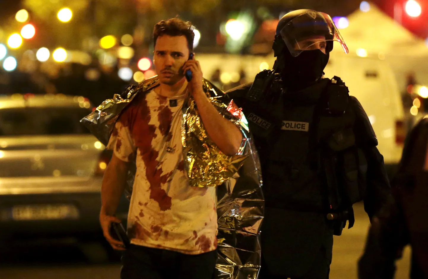Пострадавший в результате террористического акта в концертном зале "Батаклан" в Париже в ноябре 2015 года. Фото иллюстративное