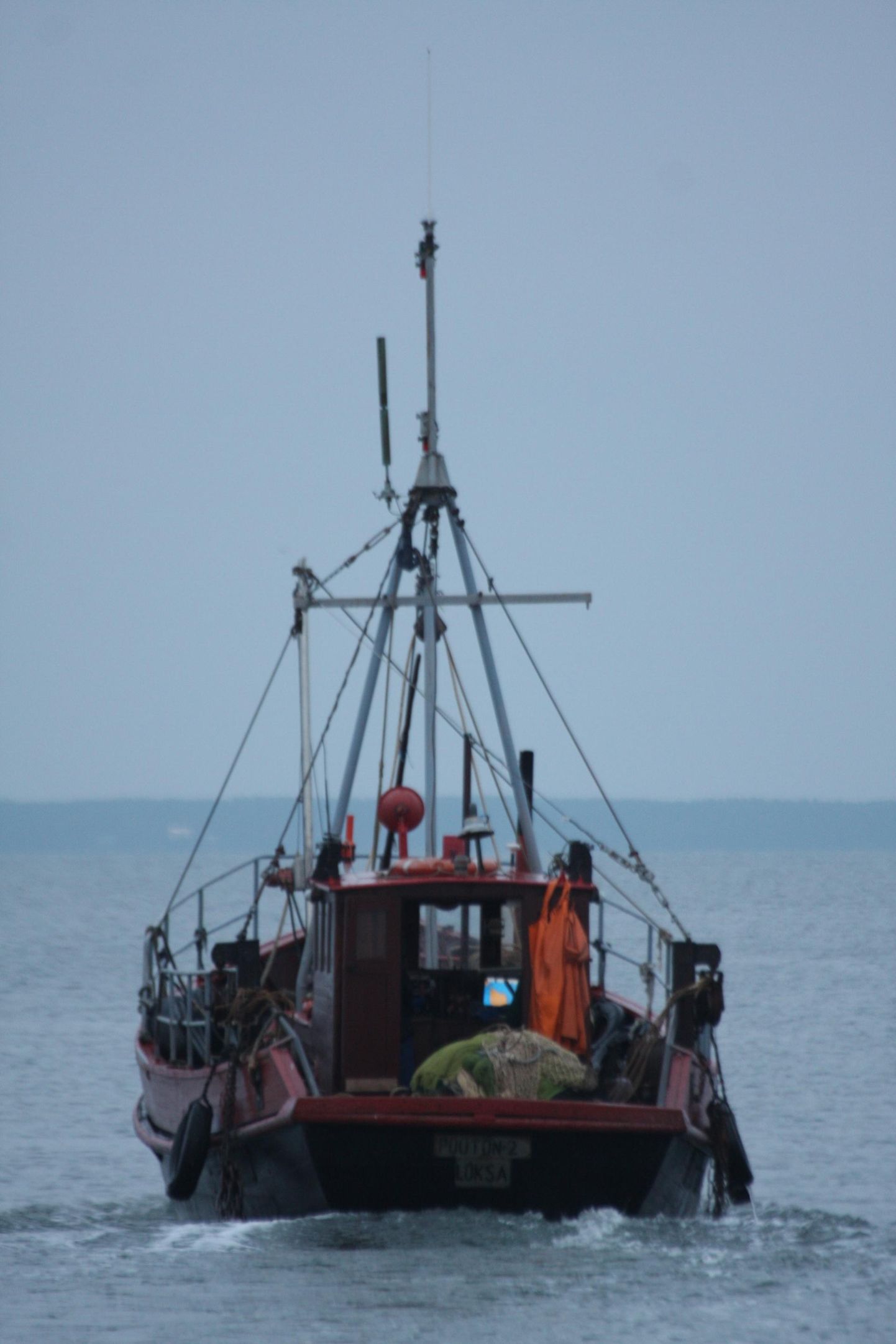 Läänemere traalpüügil lõpeb püügihooaeg ­aprillis-mais ja sügisene traalpüük ­algab augustis-septembris.

 