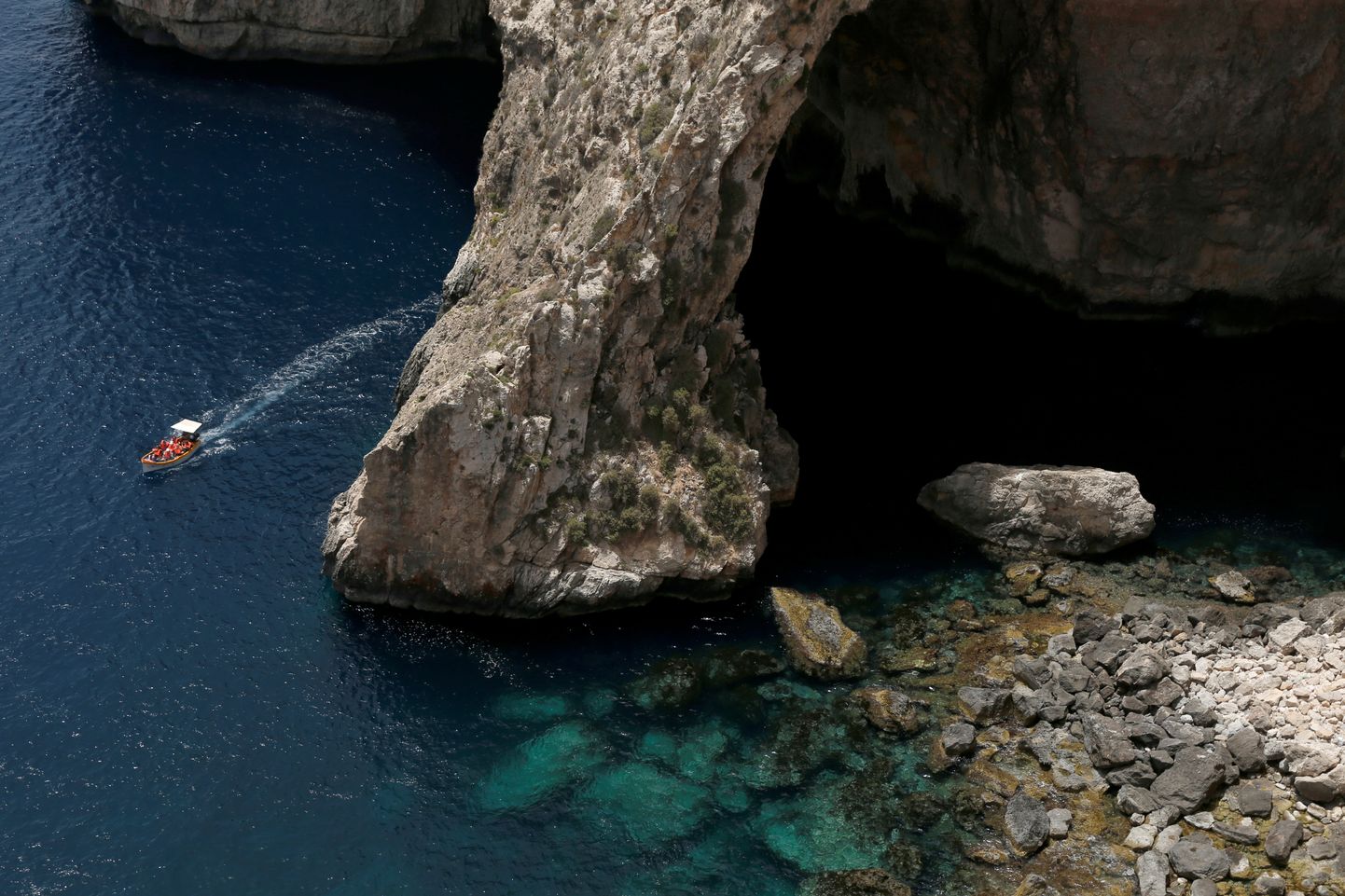 Sinine Grott Zurriegi lähistel Maltal 24. juuni 2021.