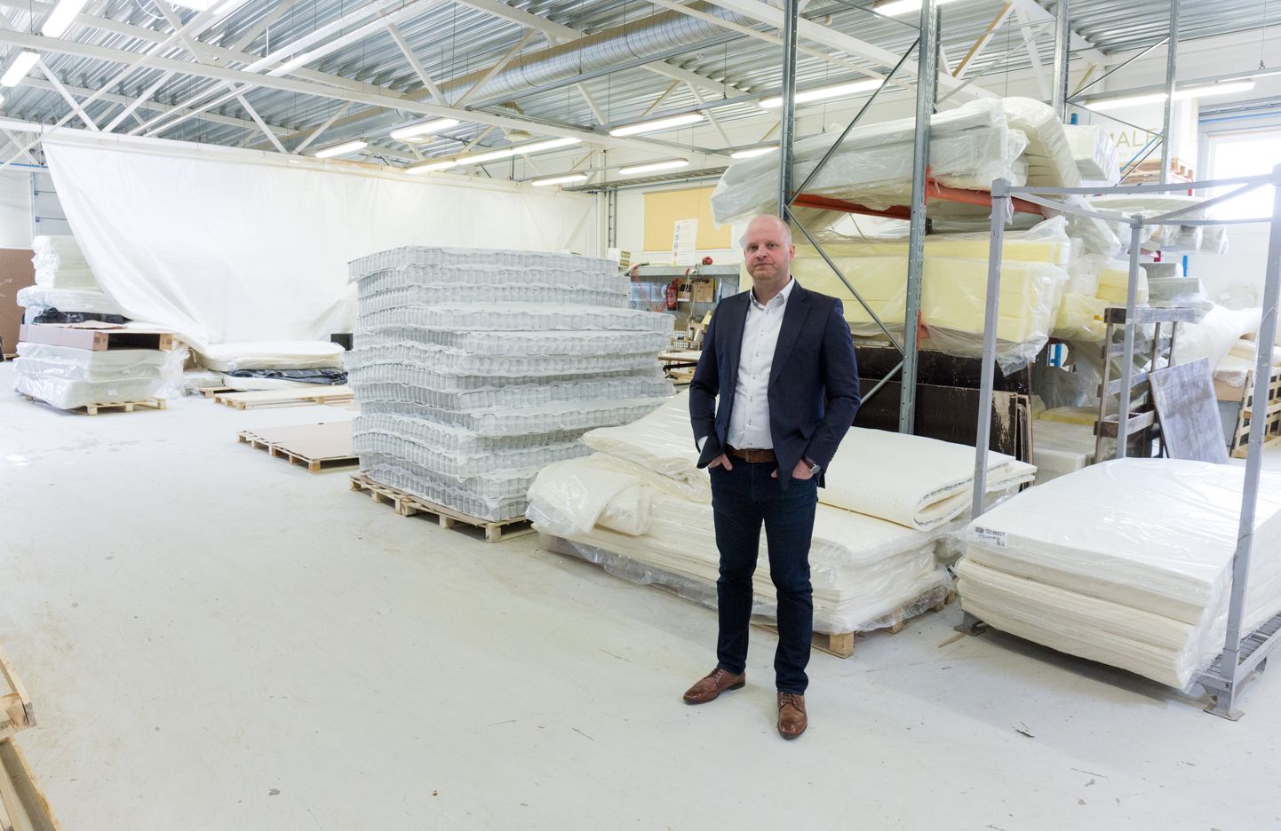 Viljandis tegutseva mööblitootja Bed Factory Sweden käive kasvas mullu 25 protsent. Pildil on ettevõtte juht Indrek Aasa.