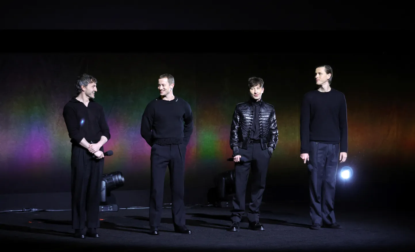 Filmides mängivad (vasakult) Paul Mescal Paul McCartneyna, Joseph Quinn George Harrisonina, Barry Keoghan Ringo Starrina ja Harris Dickinson John Lennonina.