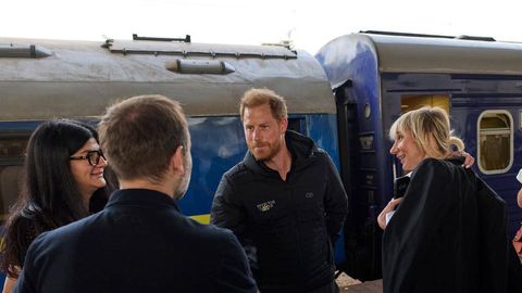 Принц Гарри прибыл с незапланированным визитом в Киев