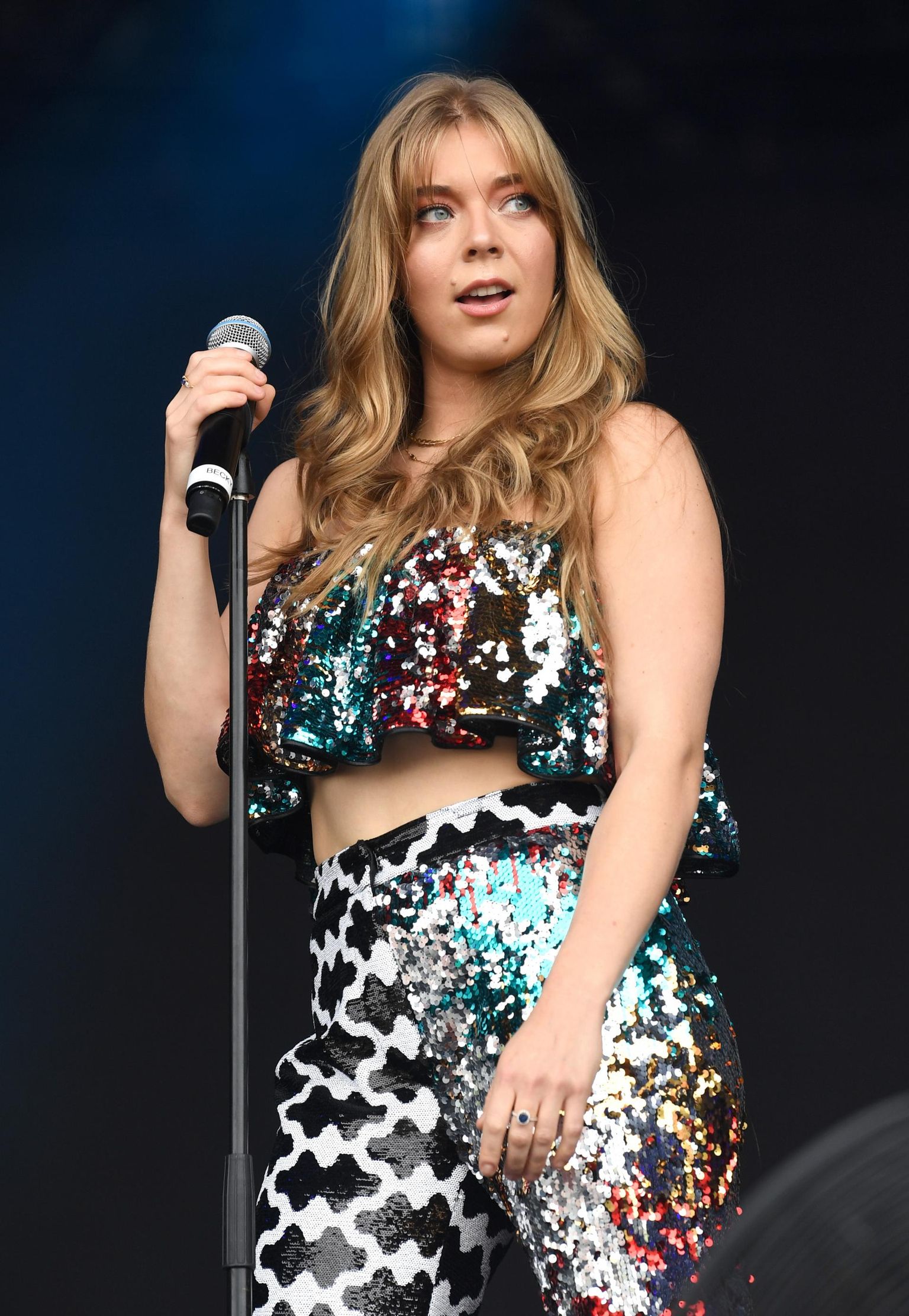 Lauljatar Becky Hill Mighty Hoopla festivalil. FOTO: Doug Peters/empics Entertainment/scanpix