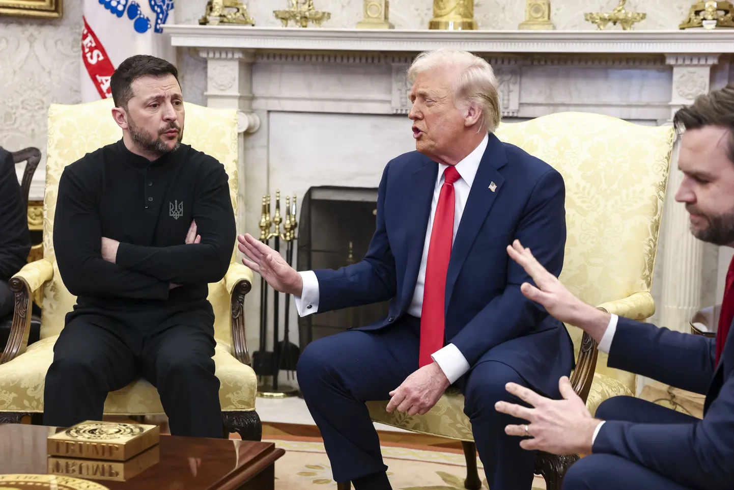 Владимир Зеленский и Дональд Трамп в Овальном кабинете Белого дома 28 февраля 2025 года.