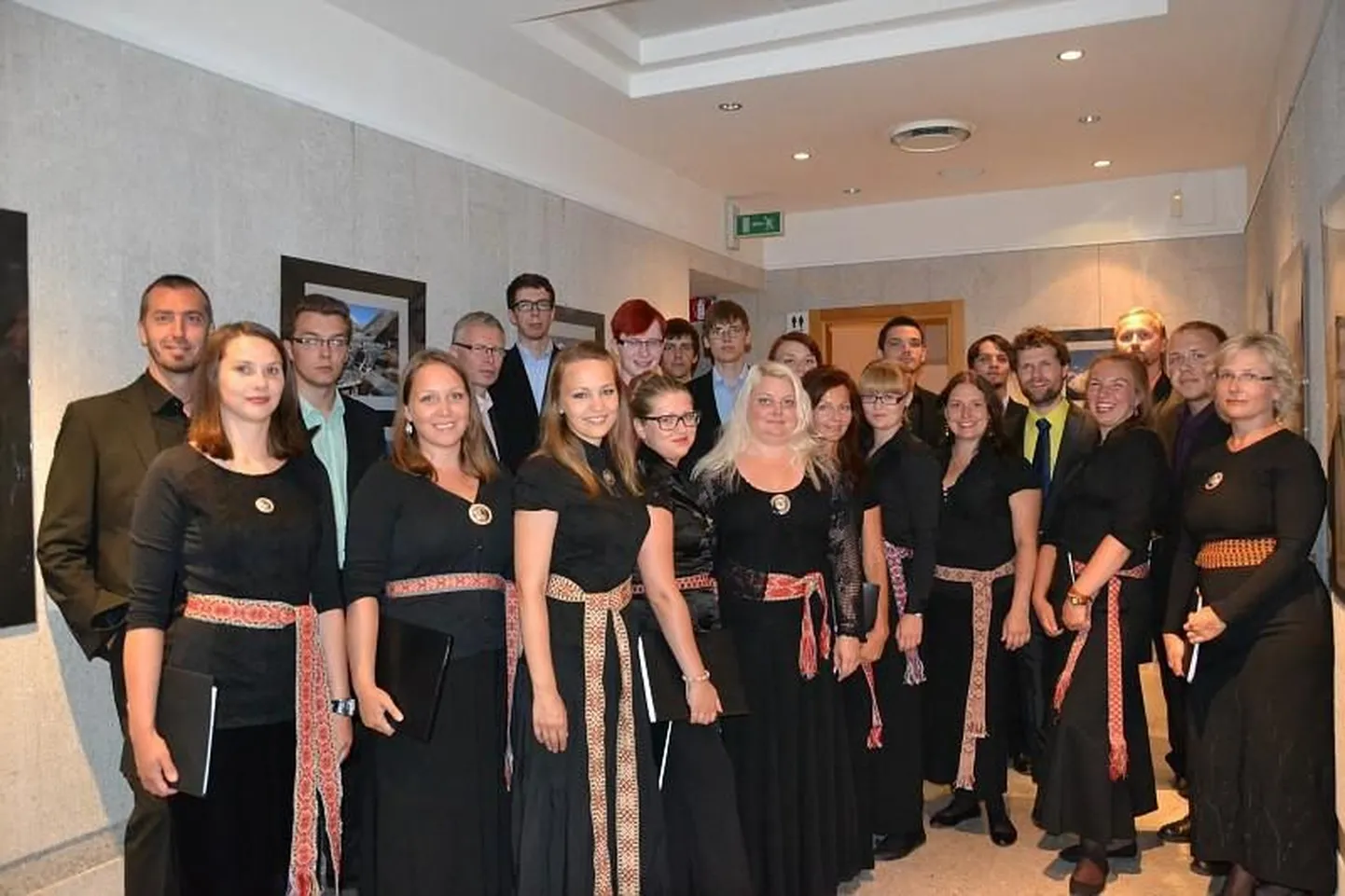 Collegium Musicale / Jõulukontsert. Dirigent Endrik Üksvärav