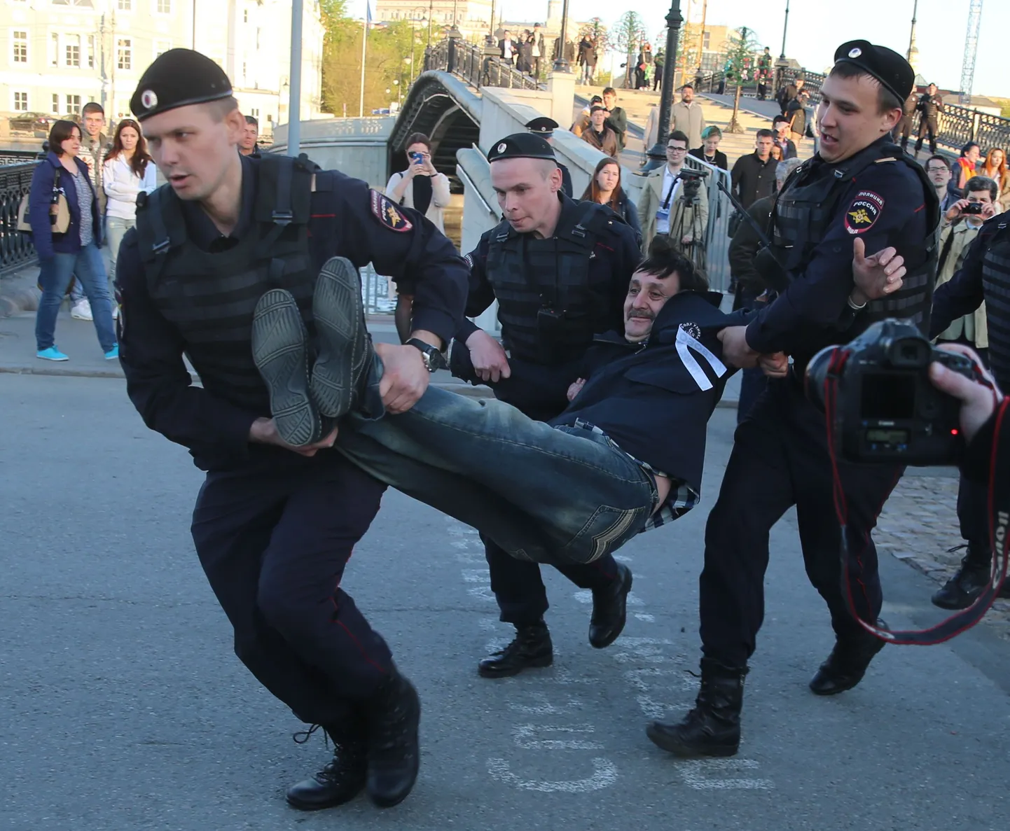 6. mail toimus Moskvas Bolotnaja väljaku sündmusi mälestav protest.