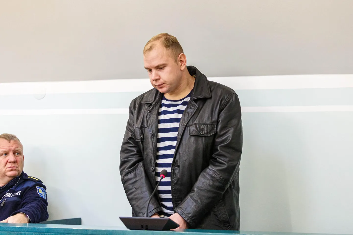 Kirju minevikuga Markko Targamaal on veel kandmata karistus, mis talle Võru kohtumajas 2019. aasta oktoobris poeröövi eest mõisteti. Nüüd on mees taas sekeldustes.