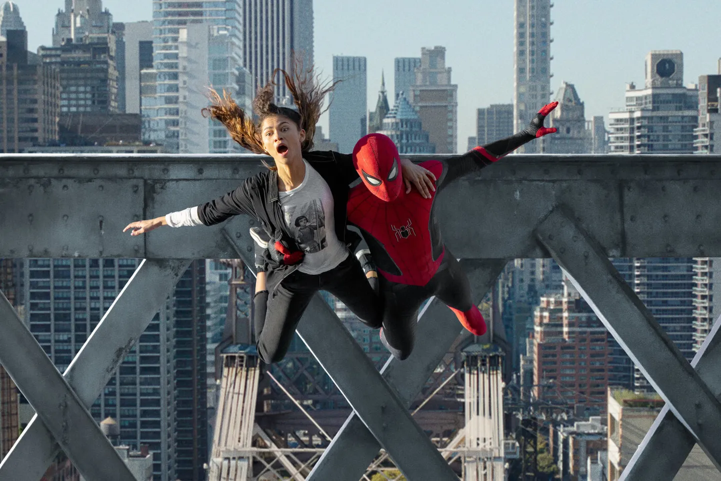 Zendaya ja Tom Holland filmis «Ämblikmees: Pole koduteed» (2021)