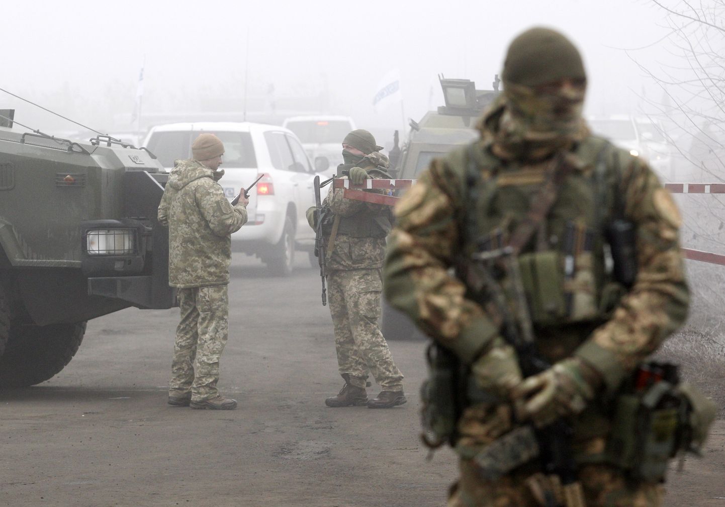 Ukrainas karavīri Donbasā.