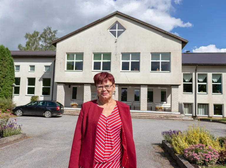 Miia Pallase, Pühajärve põhikooli direktor