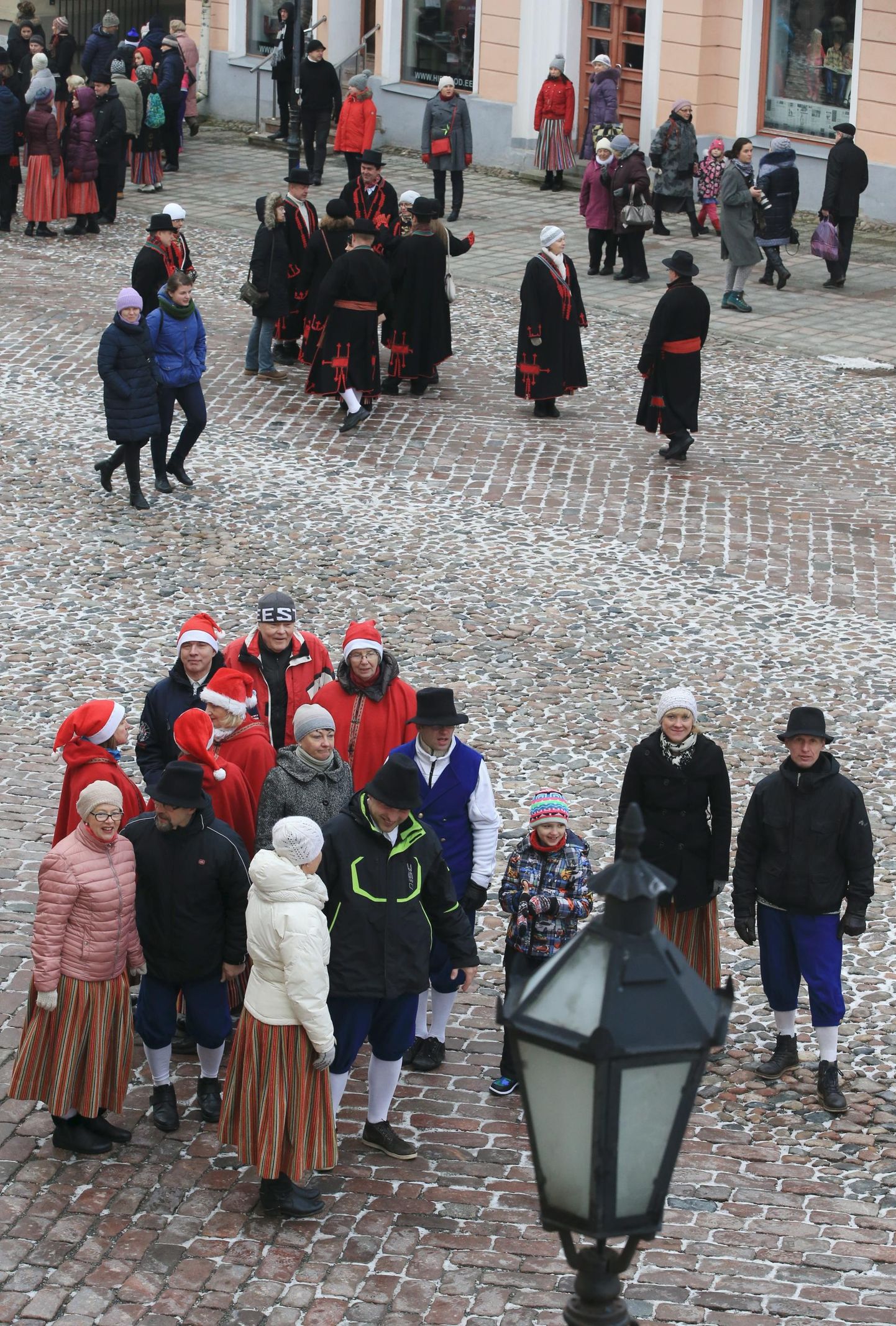 Nii nagu mullu, oodatakse ka tänavu talvisel tantsupäeval Raekoja platsile särasilmseid tantsijaid kogu Tartumaalt.