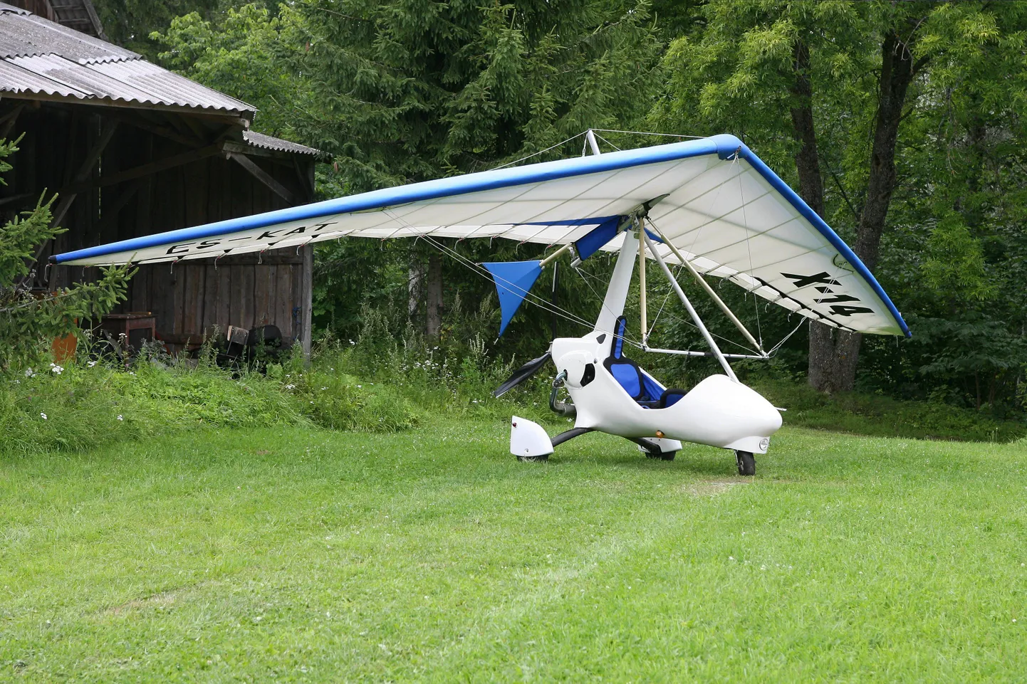 Motodeltaplaan