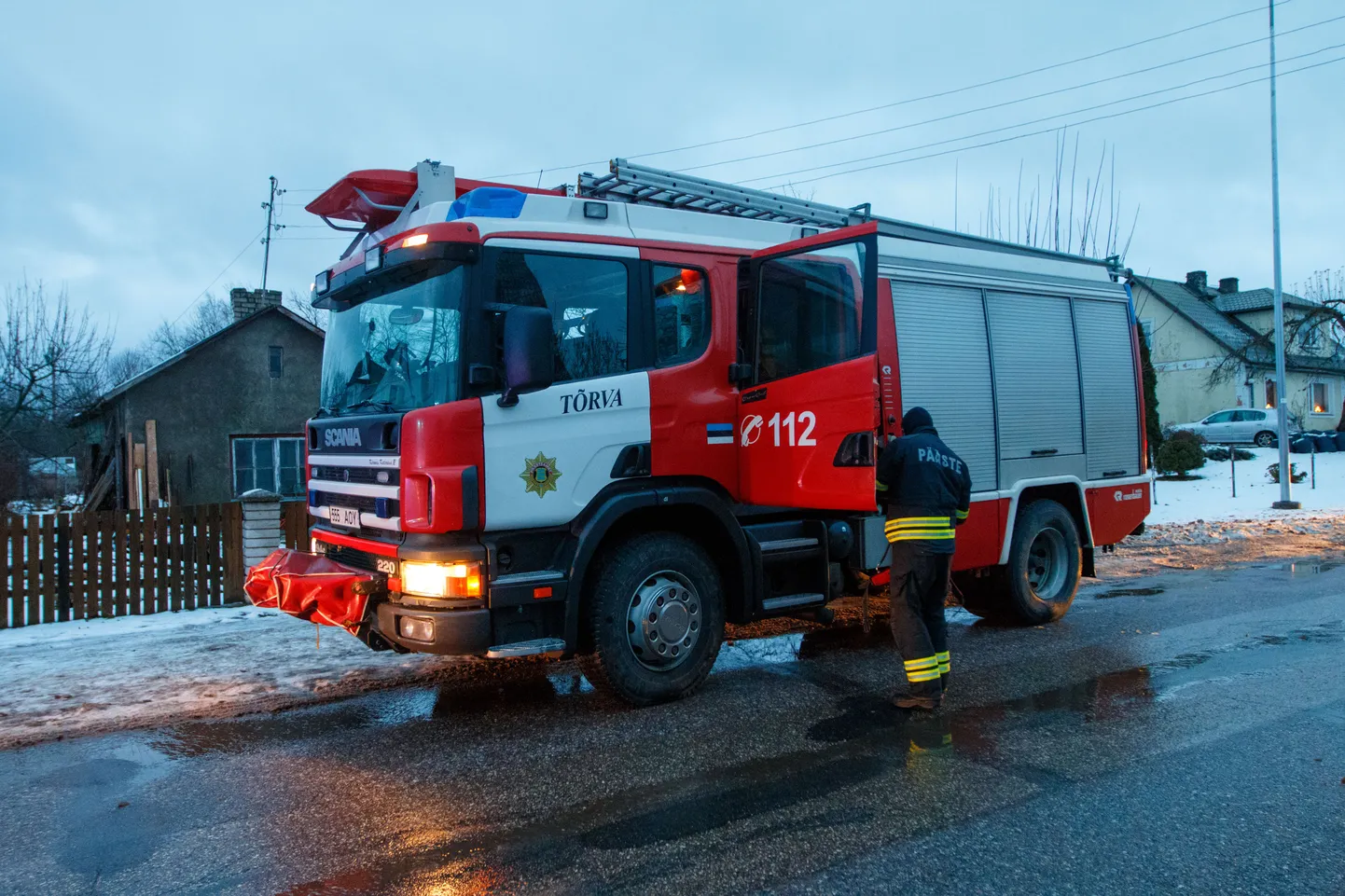 Tõrva komando auto eelmisel aastal  Valgas Lõuna tänaval
