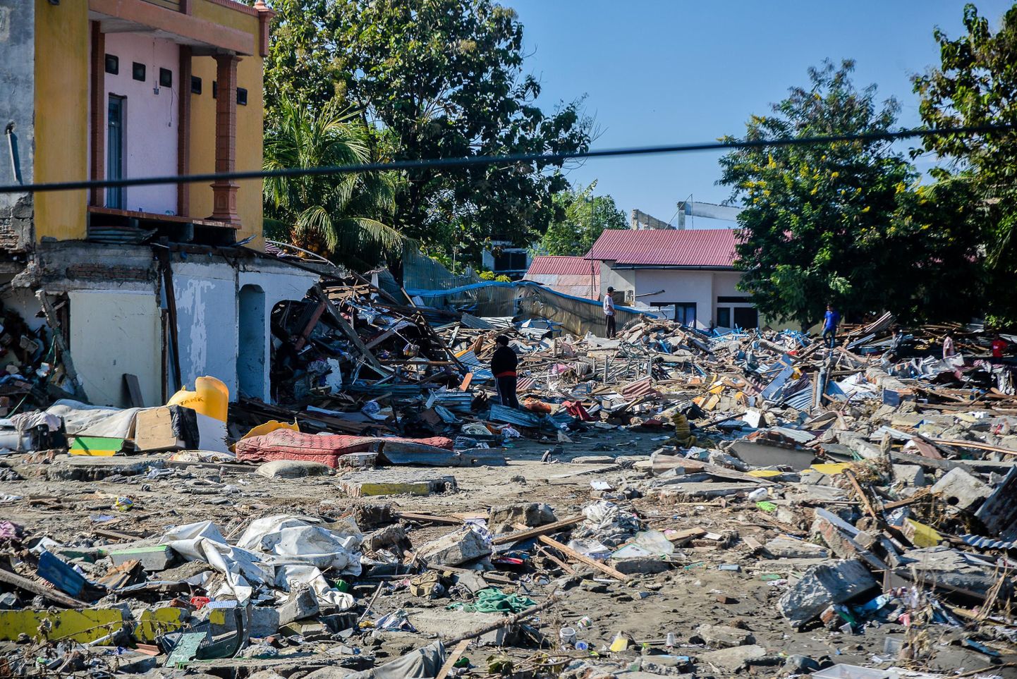 Maavärina ja hiidlaine tekitatud purustused Indoneesia Sulawesi saarel Palu linnas.