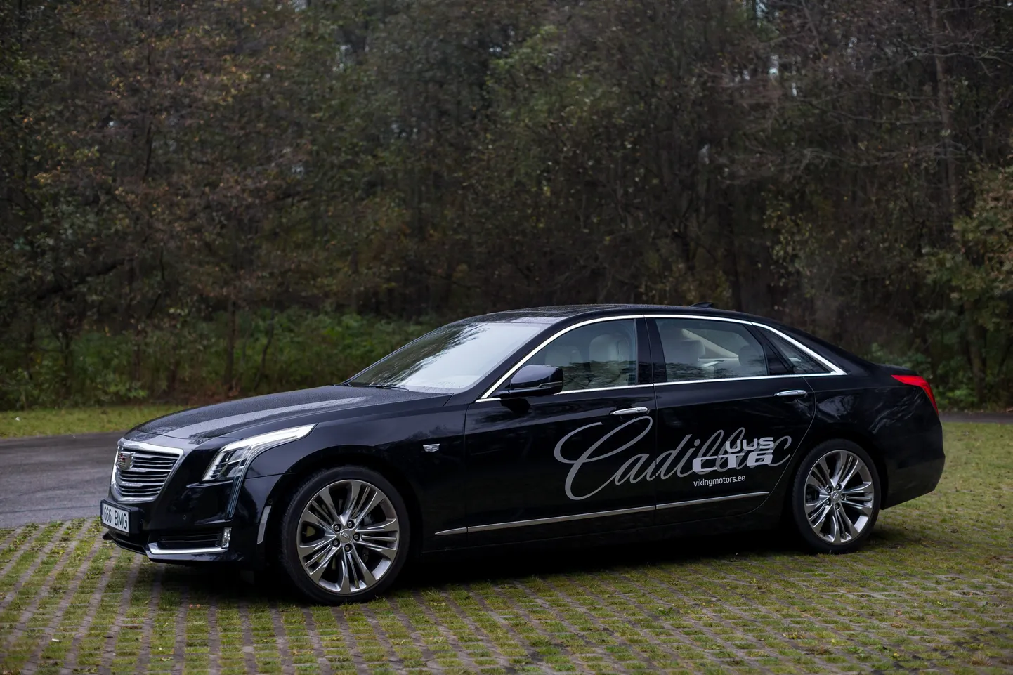 Cadillac CT6.