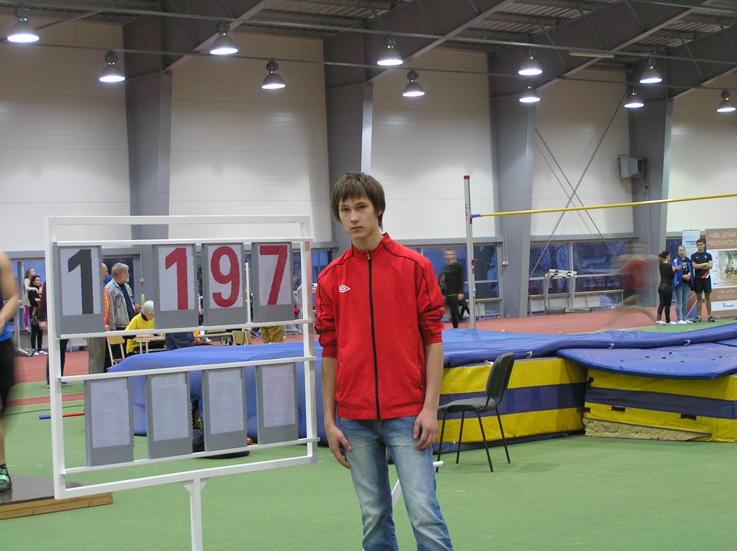 Kristjan Tafenau võitis Pärnus peetud võistlusel kõrgushüppe tulemusega 1.97.