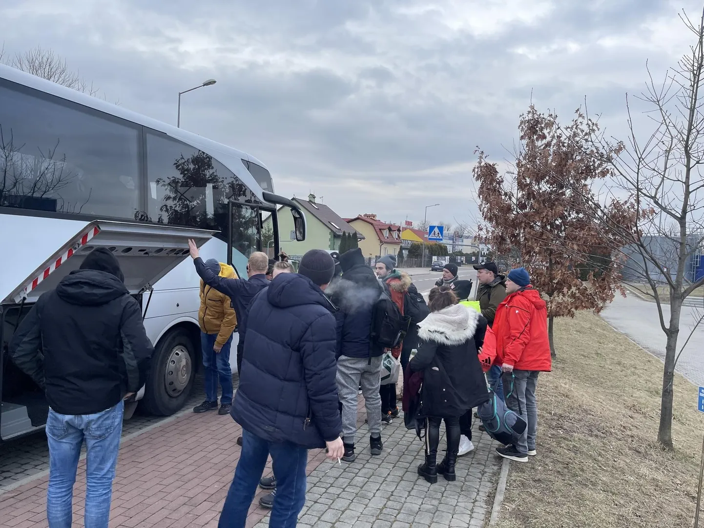 Järjekordsed sõjapõgenikud Ukrainast asuvad Eestisse teele.