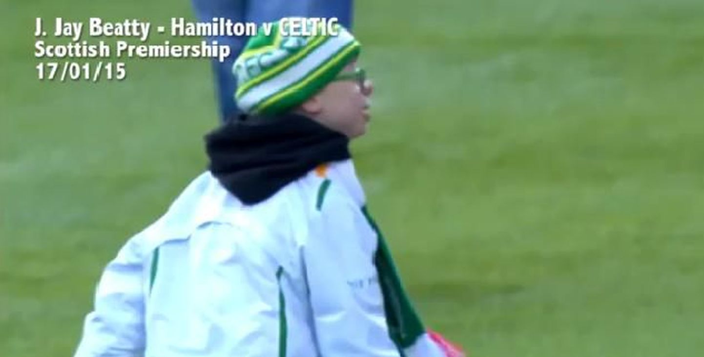 Мальчик с синдромом Дауна забил лучший гол января в Шотландии.
